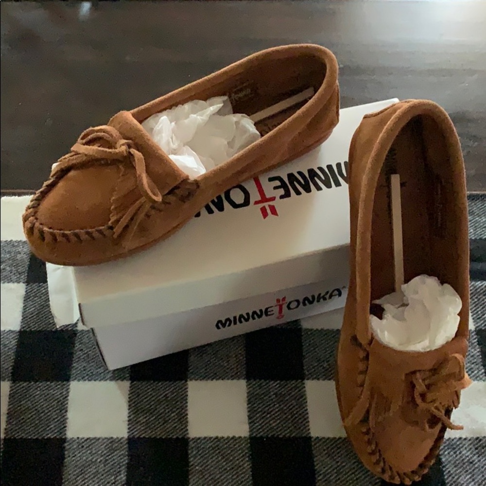 Minnetonka women’s Kilty  brown style #402